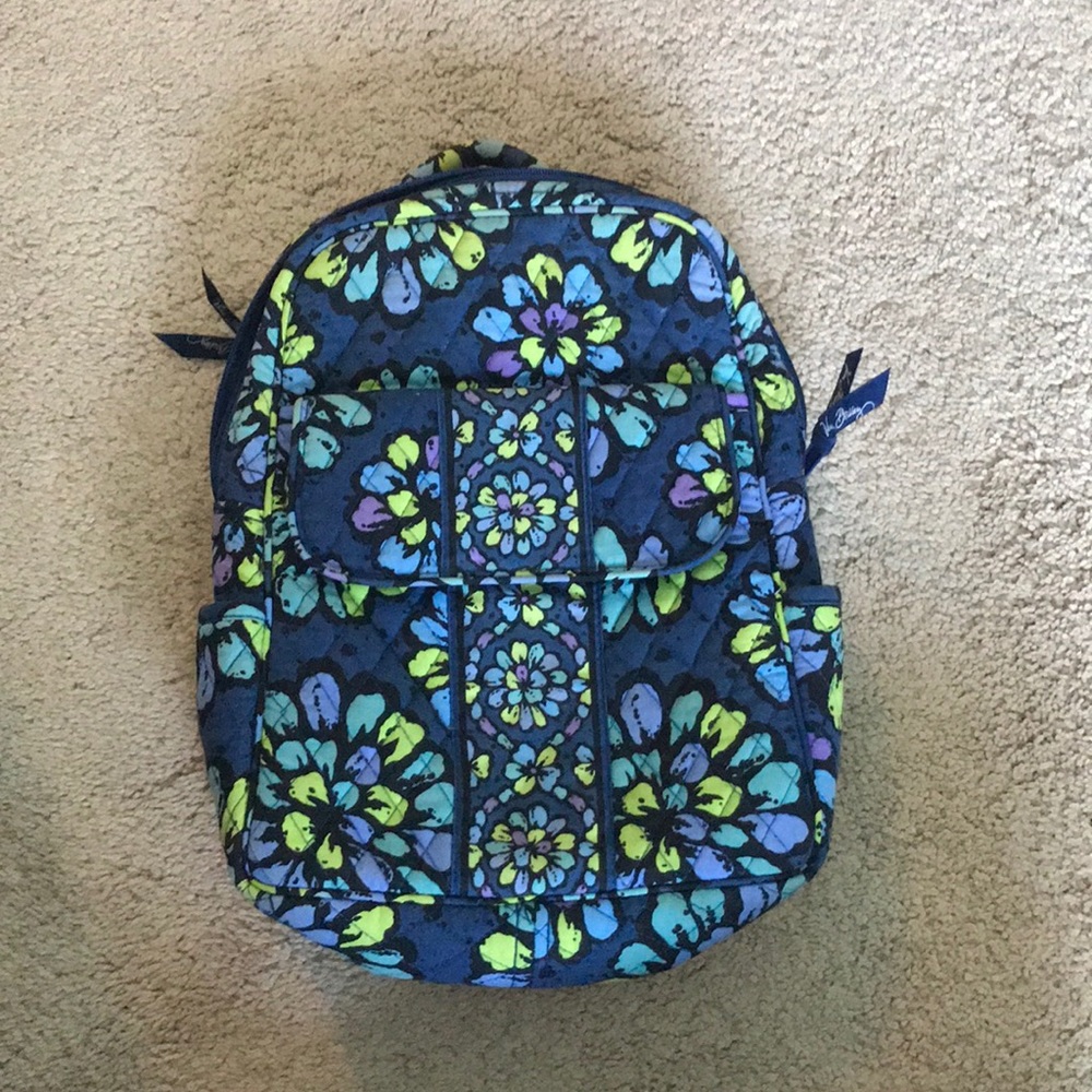 ❗️CLOSET CLEAR OUT❗️ Vera Bradley backpack